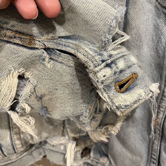 Levis Trucker Jacket Mens Size M Light Wash Distressed Denim Blanket Lined Vtg - Picture 4 of 16